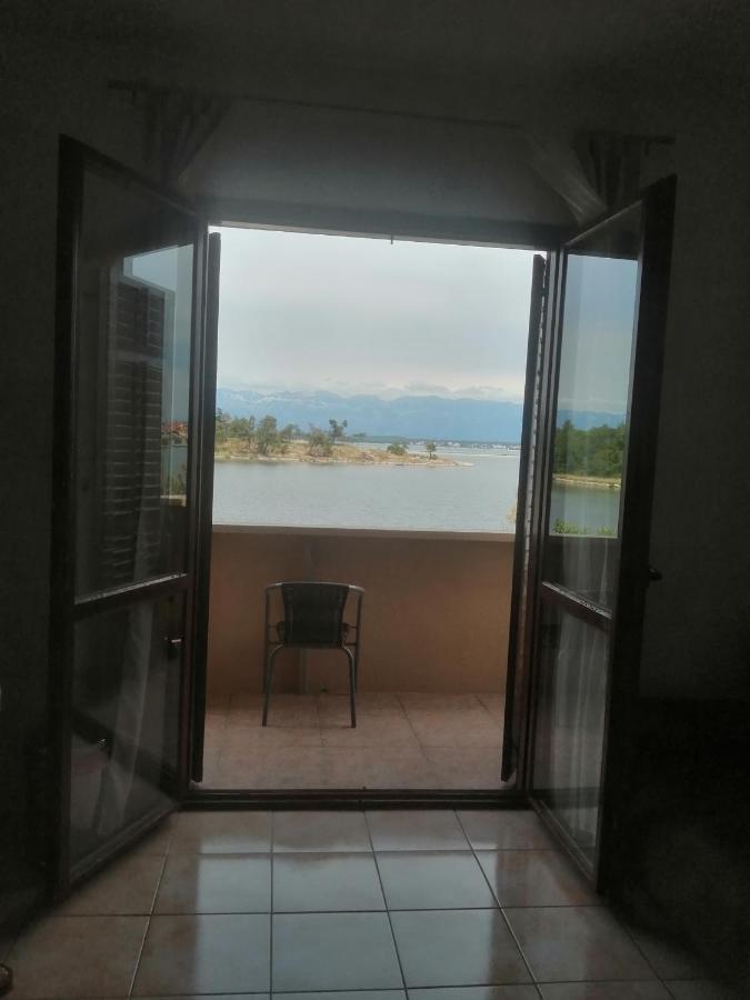 Seaview Holiday Apartments, Ventura Нин Екстериор снимка