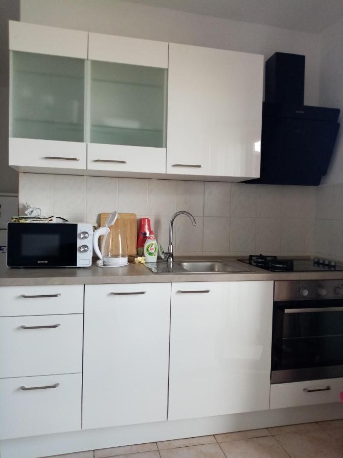 Seaview Holiday Apartments, Ventura Нин Екстериор снимка