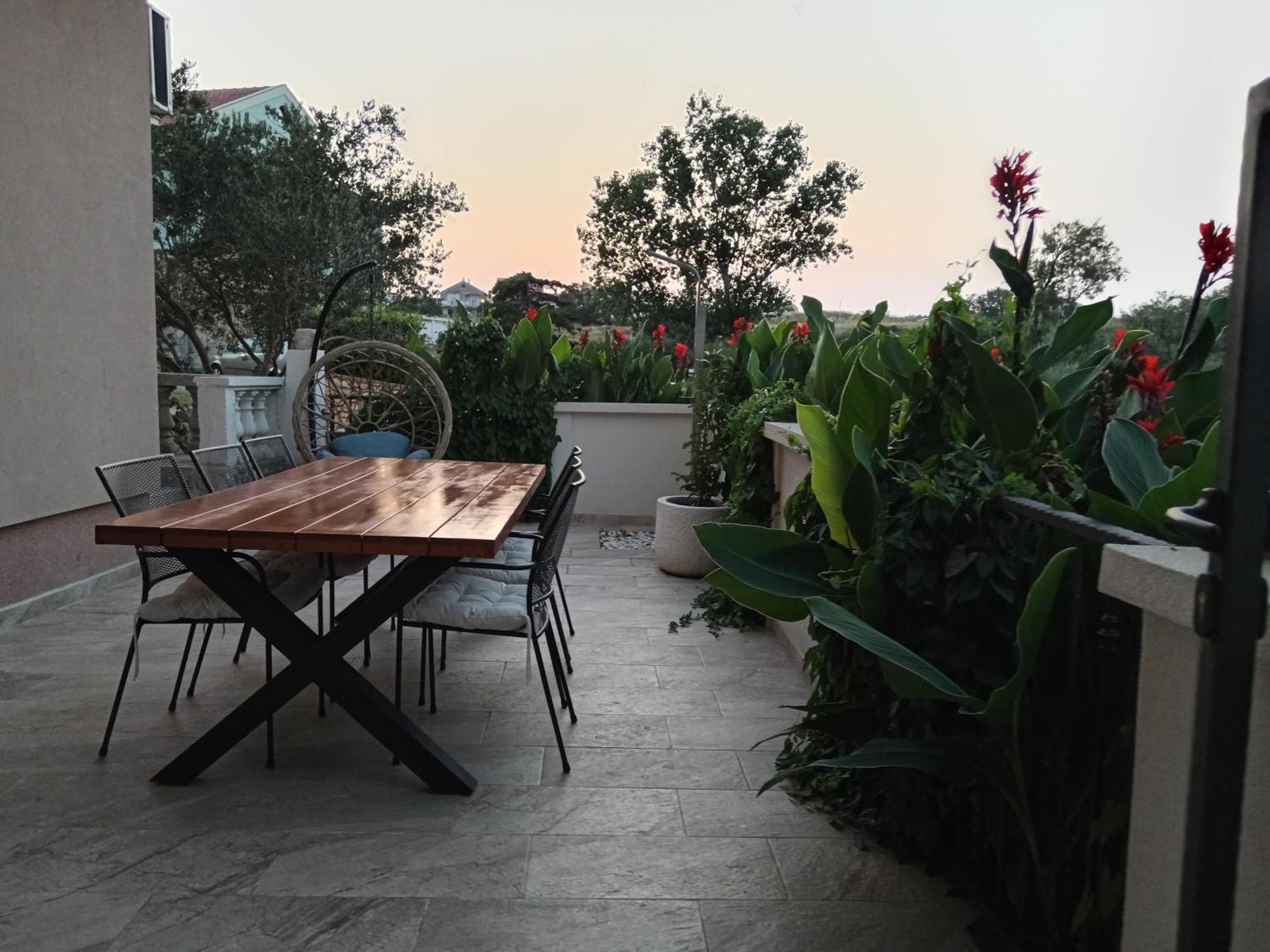 Seaview Holiday Apartments, Ventura Нин Екстериор снимка