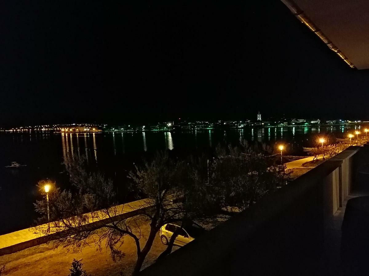 Seaview Holiday Apartments, Ventura Нин Екстериор снимка